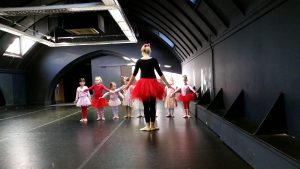 Ballet Class Surbiton / Kingston-Upon-Thames Christmas 2017